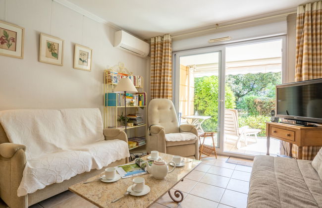 Apartamento de 2 quartos em Fréjus com piscina e jardim - Foto 6
