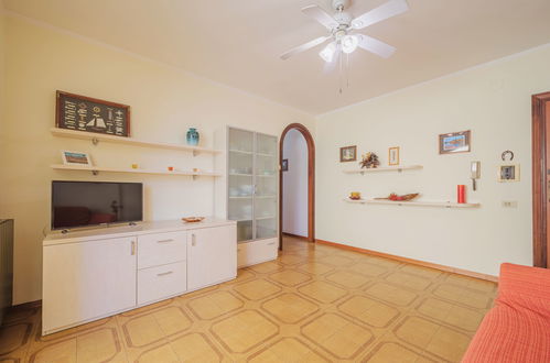 Foto 9 - Apartamento de 2 quartos em Camaiore com jardim