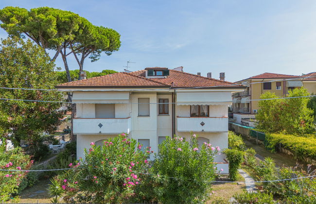 Apartamento de 3 quartos em Camaiore com jardim - Foto 1