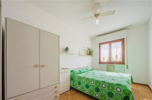 Foto 18 - Apartamento de 2 habitaciones en Camaiore con vistas al mar