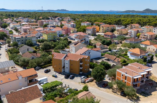 Photo 33 - 4 bedroom Apartment in Biograd na Moru with garden and terrace