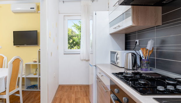 Apartamento de 4 quartos em Biograd na Moru com jardim e terraço - Foto 2