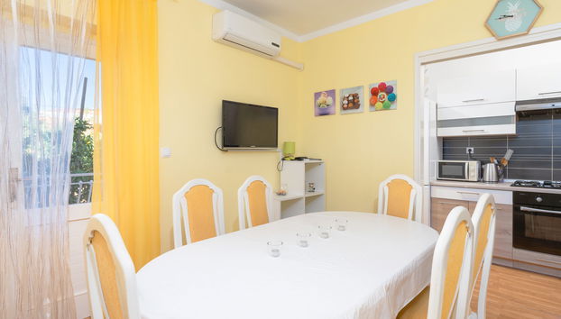 Apartamento de 4 quartos em Biograd na Moru com jardim e terraço - Foto 4
