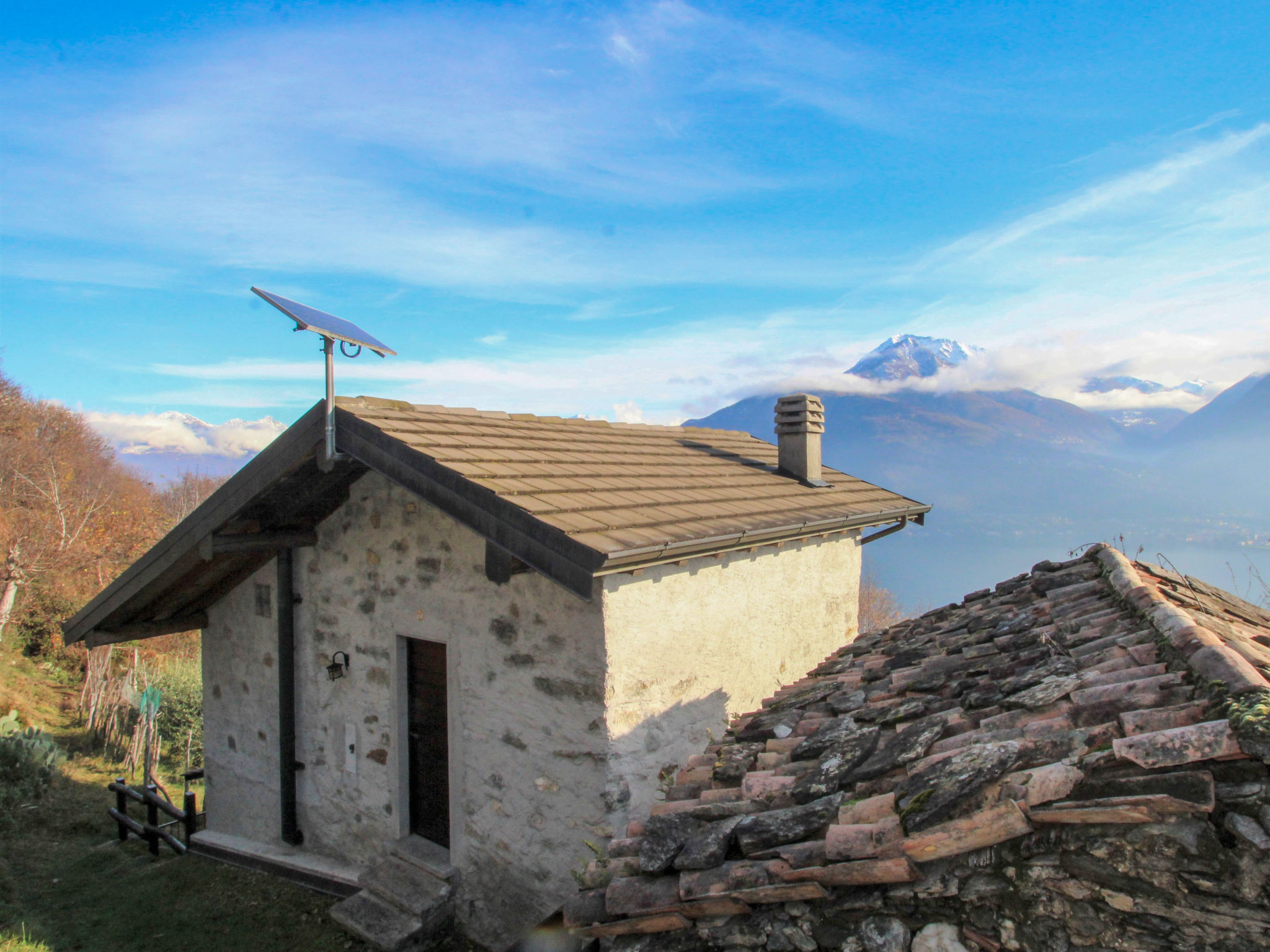 Foto 2 - Casa de 1 quarto em Cremia com terraço e vista para a montanha