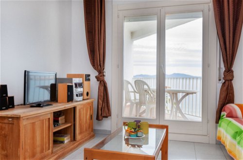 Foto 2 - Apartamento de 2 quartos em l'Escala com terraço e vistas do mar
