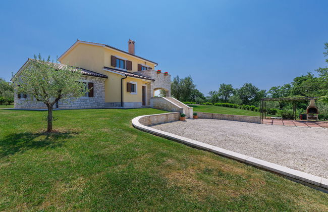 Casa de 5 quartos em Sveti Lovreč com piscina privada e jardim - Foto 45