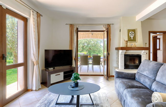 Casa de 5 quartos em Sveti Lovreč com piscina privada e jardim - Foto 4