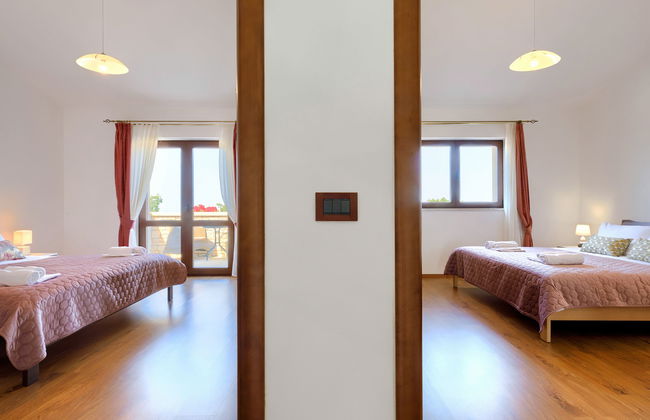 Casa de 5 quartos em Sveti Lovreč com piscina privada e jardim - Foto 23