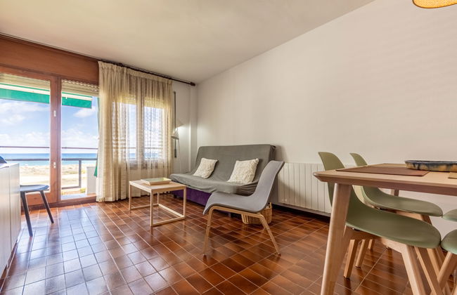 Apartamento de 3 quartos em Creixell com piscina - Foto 2
