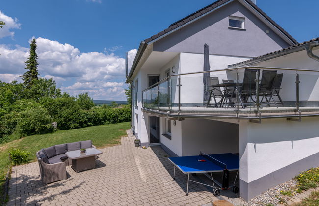 Casa de 6 quartos em Löffingen com jardim e terraço - Foto 1