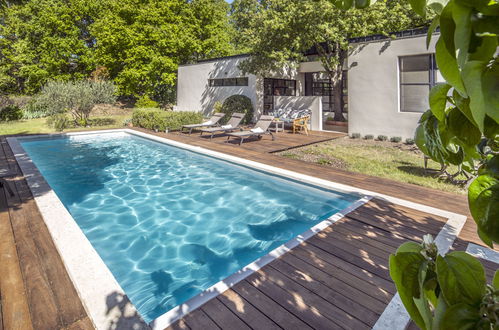 Foto 1 - Casa con 3 camere da letto a Saignon con piscina privata e giardino