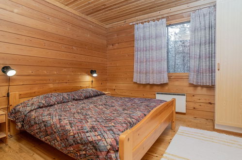 Foto 10 - Casa de 2 quartos em Kuusamo com sauna e vista para a montanha