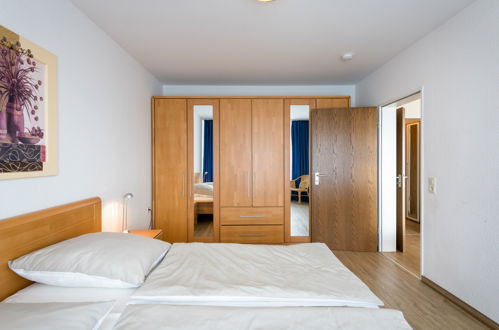 Foto 18 - Apartment mit 1 Schlafzimmer in Lahnstein mit schwimmbad und sauna
