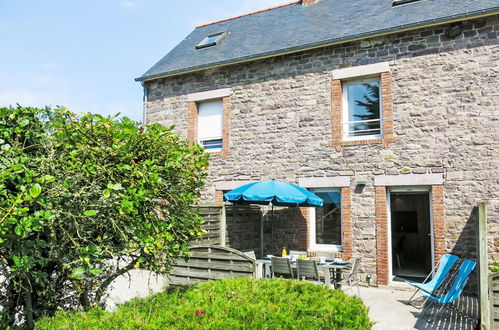 Photo 1 - Maison de 3 chambres à Fréhel avec jardin et terrasse