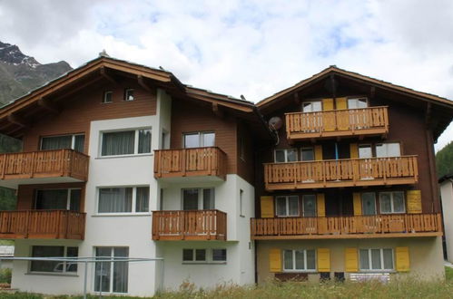 Photo 1 - 3 bedroom Apartment in Saas-Grund