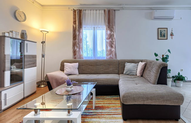 Apartamento de 2 quartos em Kanfanar com piscina e jardim - Foto 9