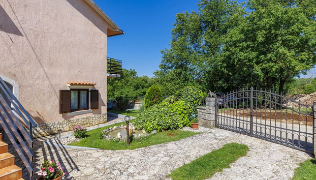 Apartment mit 2 Schlafzimmern in Kanfanar mit schwimmbad und garten - Foto 2