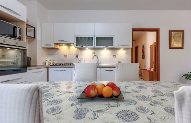 Apartamento de 2 quartos em Kanfanar com piscina e jardim - Foto 22