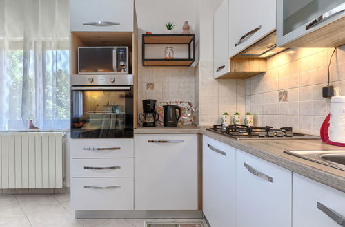 Foto 16 - Apartamento de 1 quarto em Kanfanar com piscina e jardim