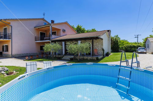 Foto 41 - Apartamento de 1 quarto em Kanfanar com piscina e jardim