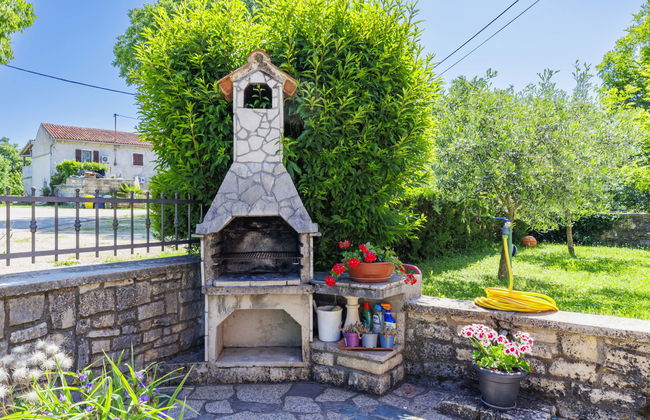 Apartamento de 2 quartos em Kanfanar com piscina e jardim - Foto 33
