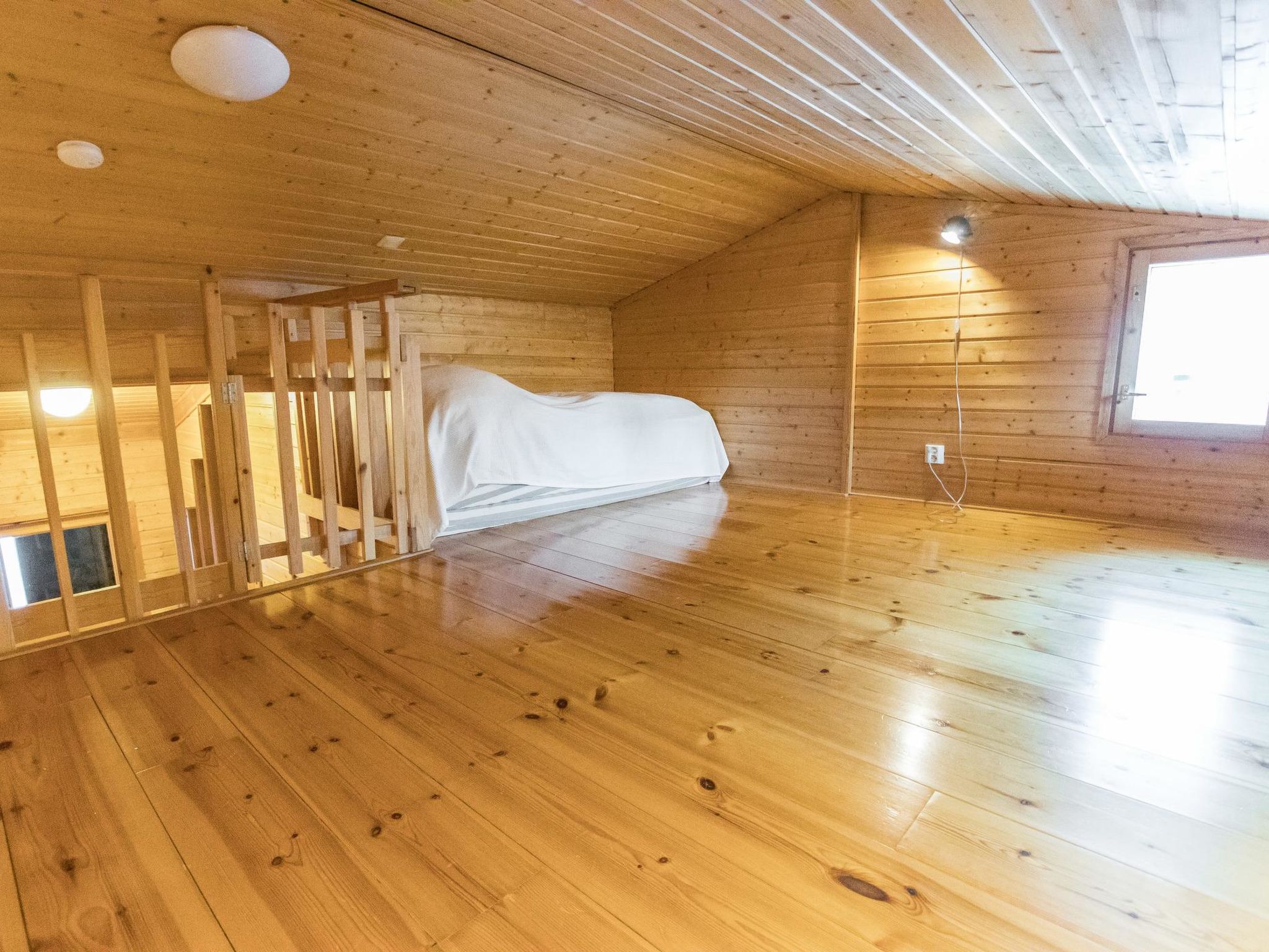 Foto 10 - Haus mit 2 Schlafzimmern in Kolari mit sauna und blick auf die berge