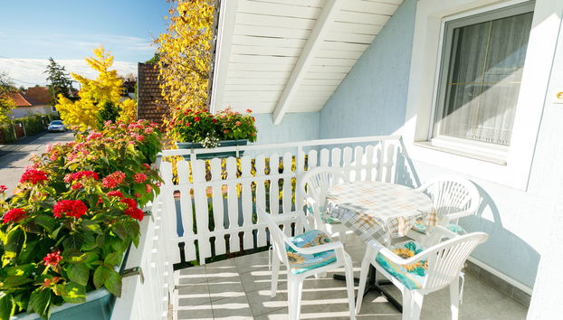 2 bedroom Apartment in Balatonfüred with garden - Photo 2