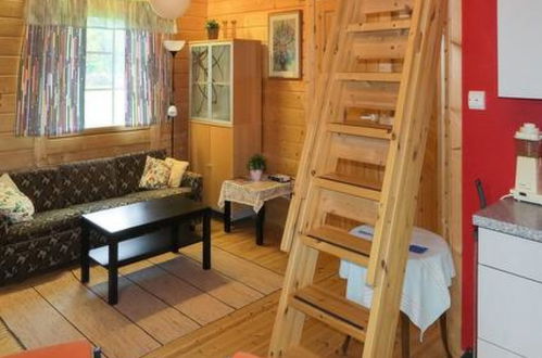 Foto 9 - Casa de 1 habitación en Punkalaidun con sauna