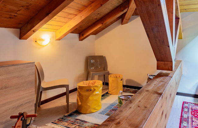 Casa de 3 quartos em Brissago-Valtravaglia com jardim e banheira de hidromassagem - Foto 22