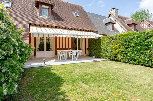 Photo 2 - Maison de 2 chambres à Deauville avec piscine