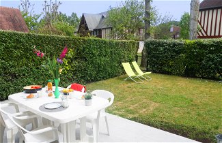 Photo 1 - 2 bedroom House in Deauville with swimming pool and sea view