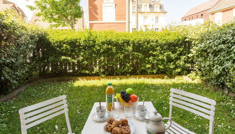 Foto 1 - Apartamento de 1 habitación en Cabourg con jardín y vistas al mar