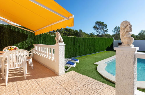 Photo 18 - 3 bedroom House in Mont-roig del Camp with private pool and garden