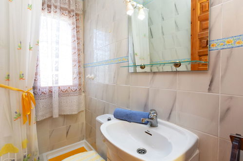 Photo 11 - 3 bedroom House in Mont-roig del Camp with private pool and sea view