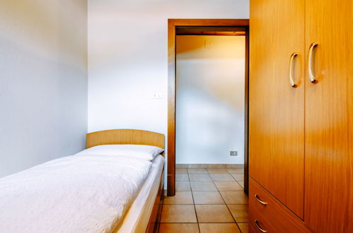 Foto 17 - Apartment mit 2 Schlafzimmern in San Giovanni di Fassa-Sèn Jan mit blick auf die berge
