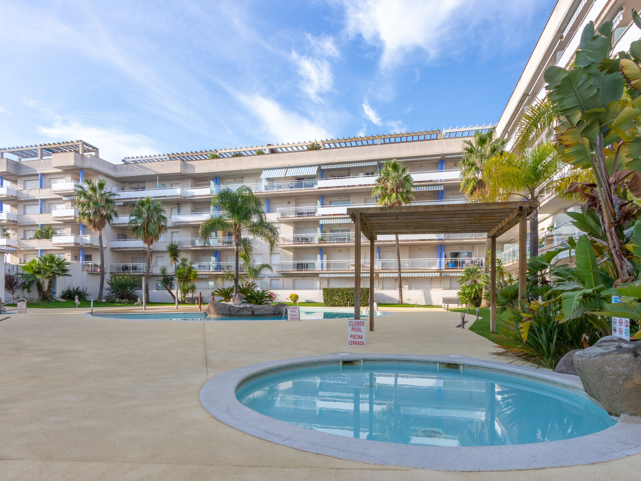 Photo 25 - Appartement de 2 chambres à Roses avec piscine et jardin