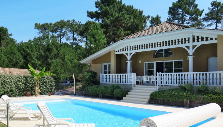 Foto 1 - Casa de 3 quartos em Lacanau com piscina privada e terraço