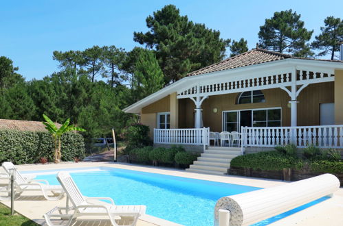 Foto 1 - Casa de 3 quartos em Lacanau com piscina privada e terraço