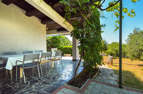 Foto 4 - Casa de 3 quartos em Vodice com jardim e terraço