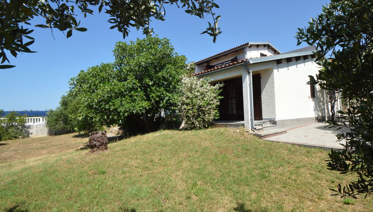 Photo 1 - Maison de 3 chambres à Vodice avec jardin et terrasse