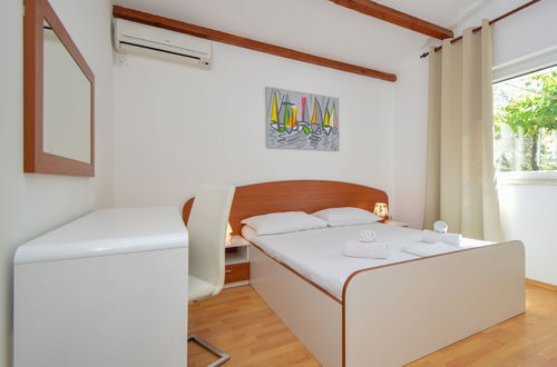 Foto 3 - Casa de 3 quartos em Vodice com jardim e terraço