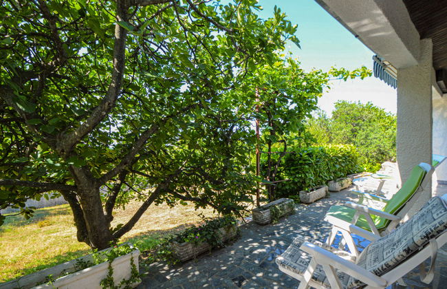 3 bedroom House in Vodice with garden and terrace - Photo 9