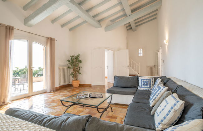 Maison de 4 chambres à Fréjus avec piscine privée et jardin - Photo 7