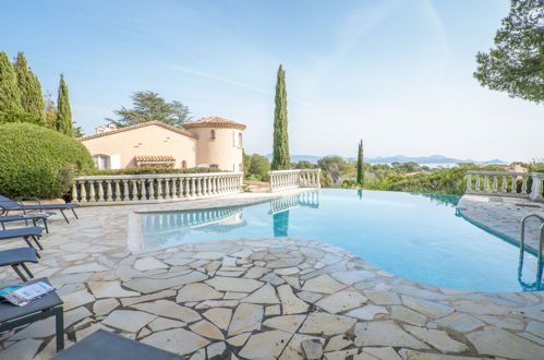 Photo 40 - Maison de 4 chambres à Fréjus avec piscine privée et jardin