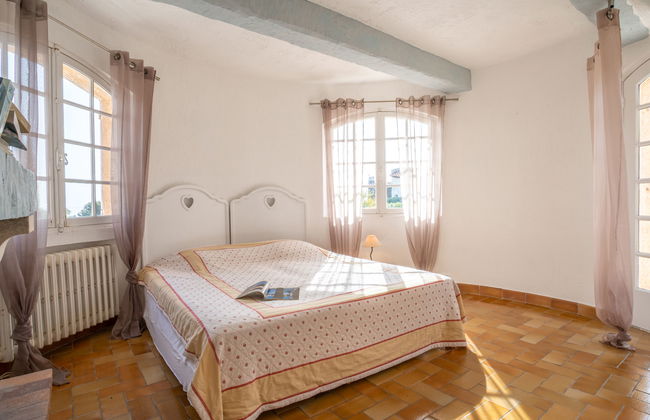 Maison de 4 chambres à Fréjus avec piscine privée et jardin - Photo 12