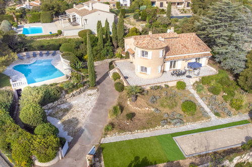 Foto 1 - Casa con 4 camere da letto a Fréjus con piscina privata e vista mare