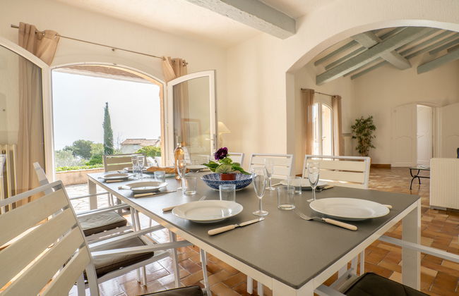 Maison de 4 chambres à Fréjus avec piscine privée et jardin - Photo 5