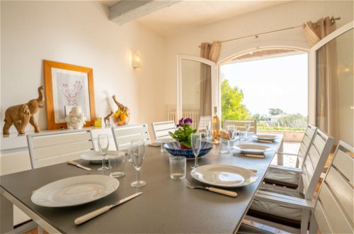 Foto 8 - Casa de 4 quartos em Fréjus com piscina privada e vistas do mar