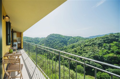 Foto 25 - Appartamento con 2 camere da letto a Lucca con giardino