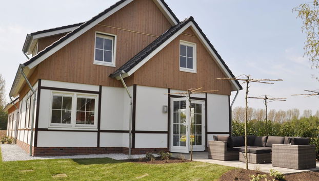 6 bedroom House in Susteren with swimming pool and terrace - Photo 2